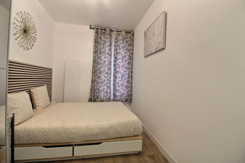 La Demeure Des 3 Colombes Apartment Bois-Colombes Exterior photo