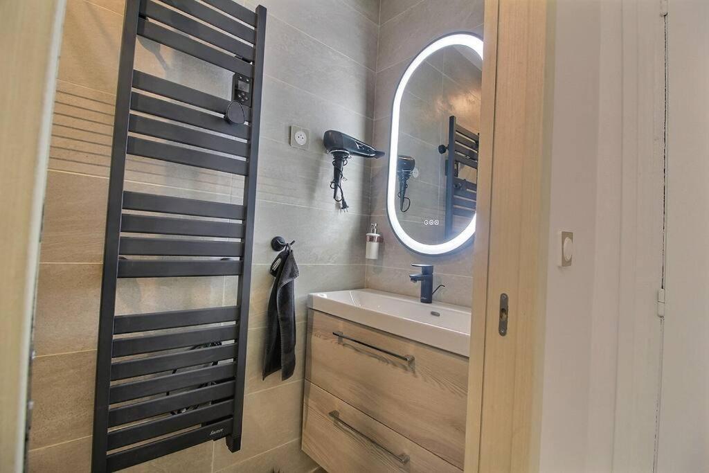 La Demeure Des 3 Colombes Apartment Bois-Colombes Exterior photo