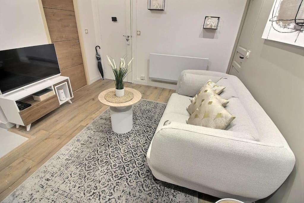 La Demeure Des 3 Colombes Apartment Bois-Colombes Exterior photo